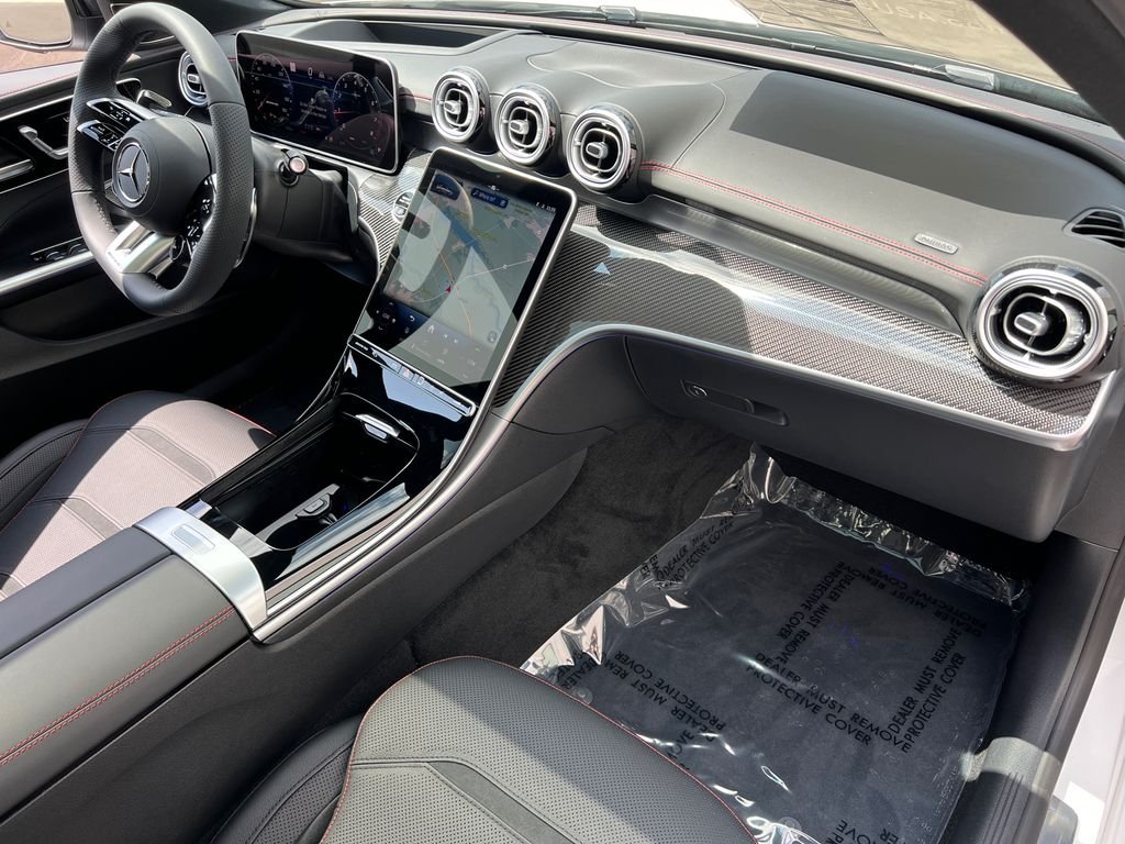 New 2026 MANUFAKTUR Moonlight White Metallic Mercedes-Benz AMG® C 43 4MATIC Sedan image 27