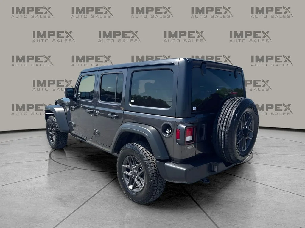 Used 2025 Gray Jeep Sport S image 2