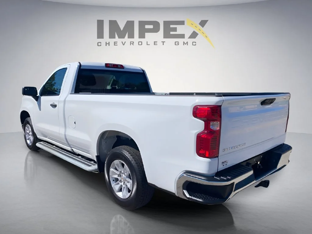 Used 2025 Summit White Chevrolet WT image 3