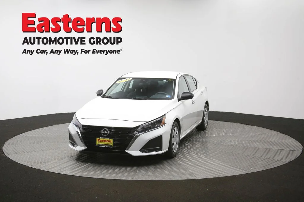 Used 2024 White Nissan 2.5 S image 52