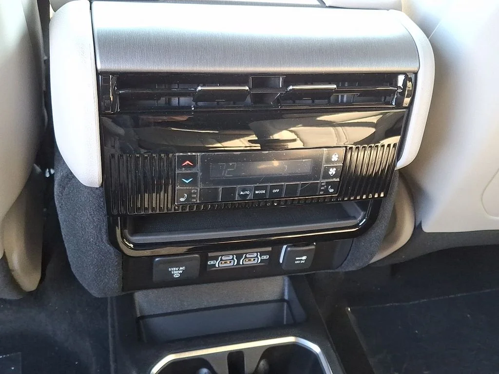 New 2026 Steel Blue Jeep Limited Altitude image 7
