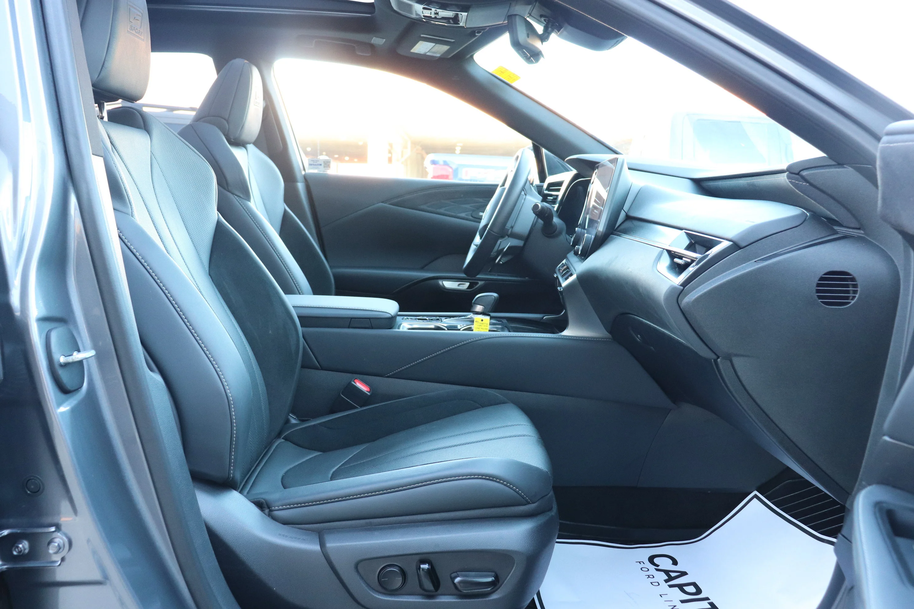 Used 2023 Gray Lexus RX 350 image 8