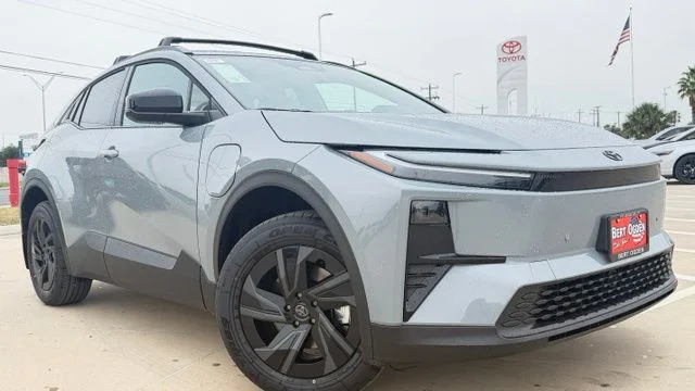 2026 Toyota C-HR SE