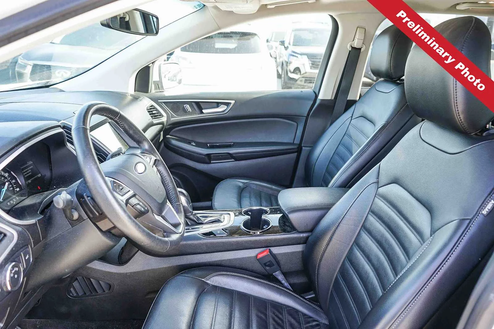 Used 2016 White Platinum Metallic Tri-Coat Ford SEL image 13