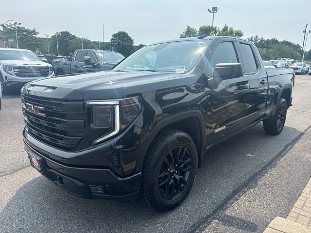 Used 2023 Black GMC Elevation image 3