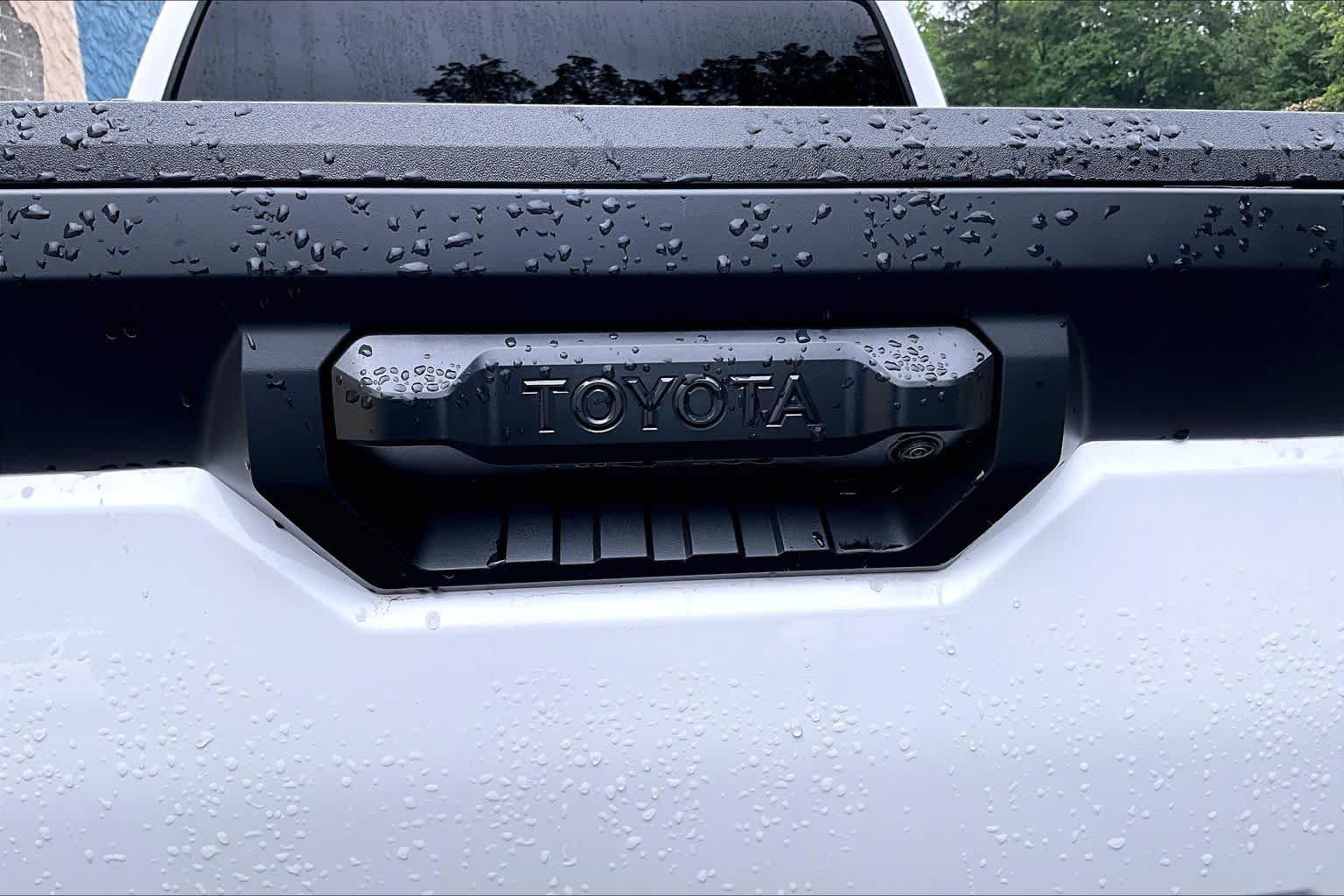 Used 2025 Ice Cap Toyota SR image 31