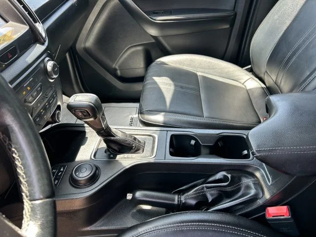 Used 2019 Magnetic Ford Lariat image 31