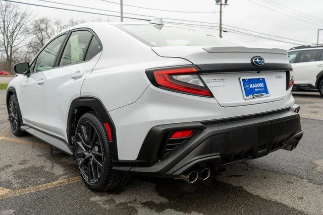 Used 2022 White Subaru Premium image 8