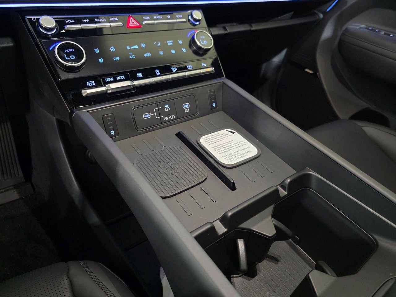 2026 Hyundai Santa Fe Calligraphy - Photo 29