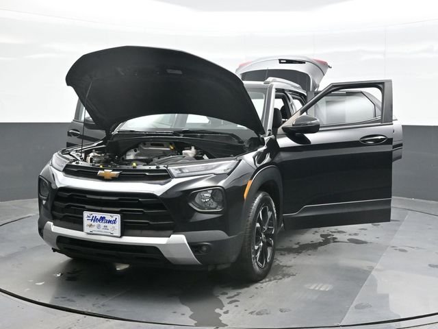 Used 2023 Black Chevrolet LT image 30