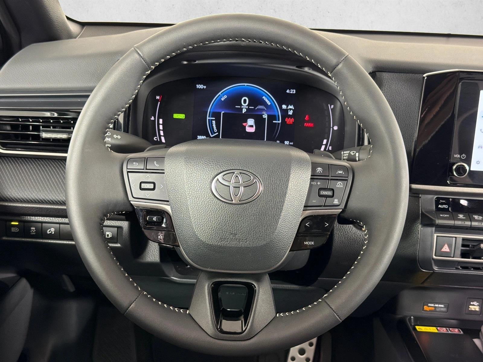 Used 2026  Toyota SE image 22