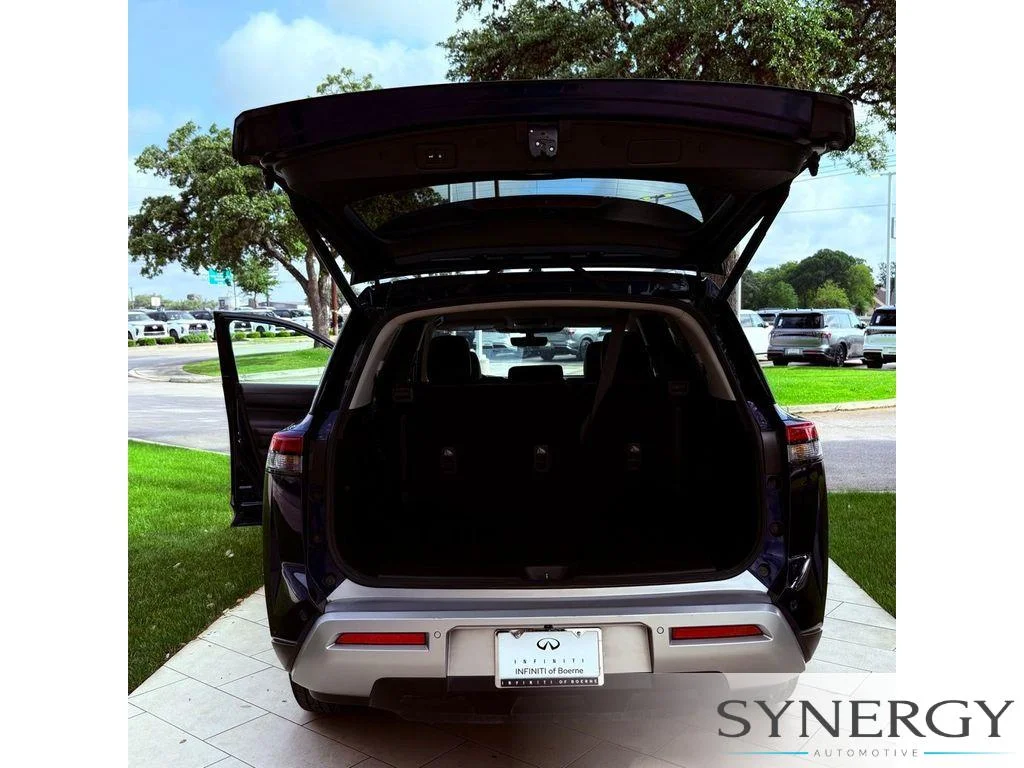 Used 2025 Deep Ocean Blue Pearl Nissan SL image 28