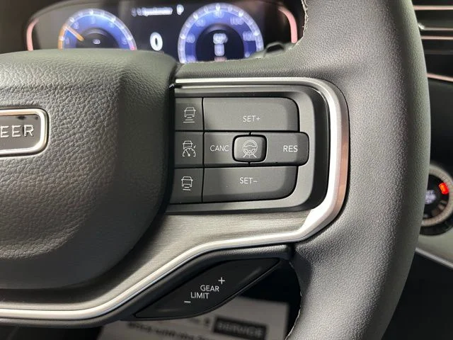 Used 2026 Black Jeep  image 21