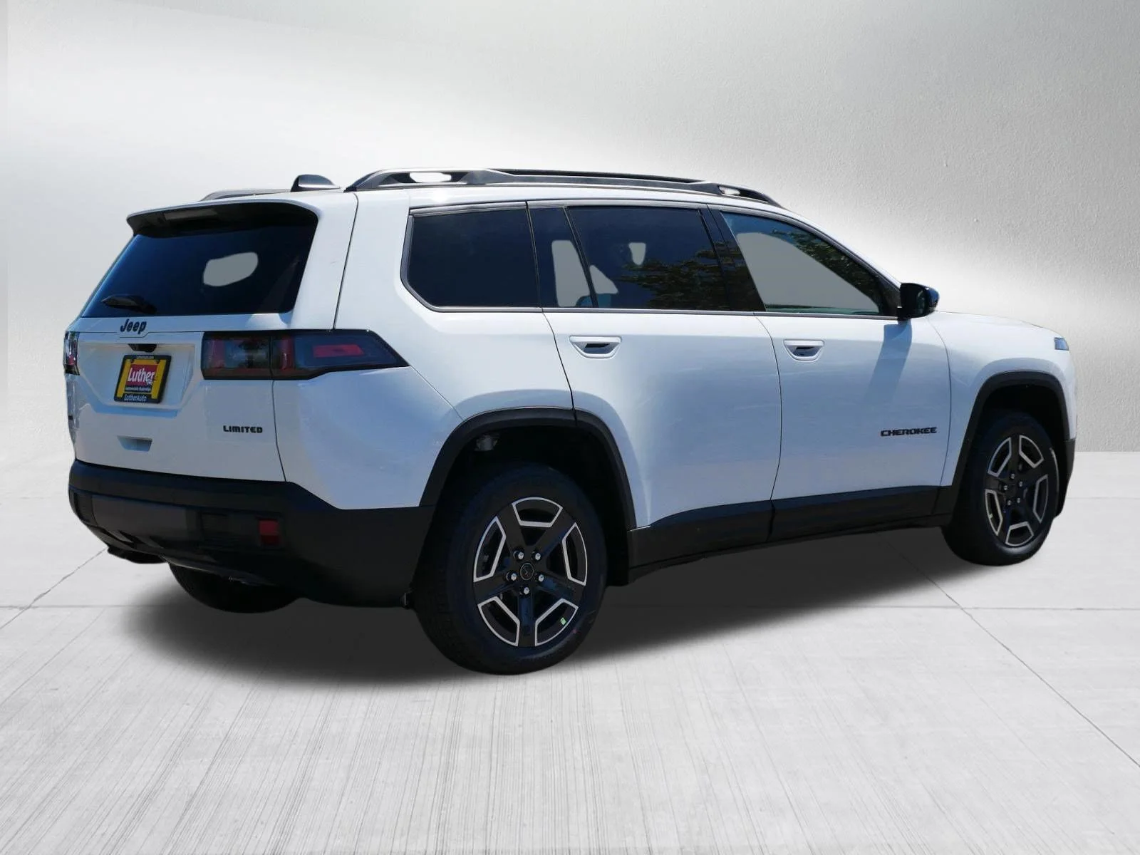 New 2026 Bright White Clear-Coat Exterior Paint Jeep Limited image 7