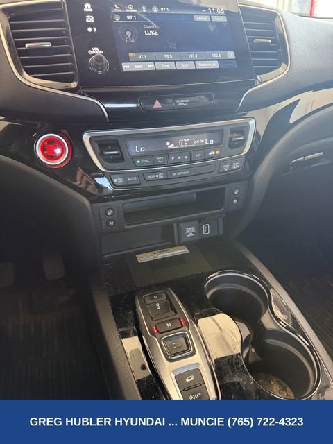 Used 2019 Black Honda Elite image 11