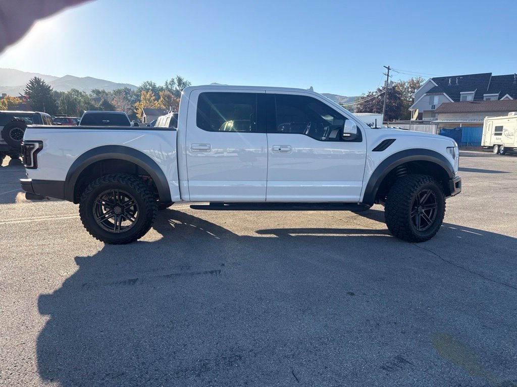 Used 2019 Oxford White Ford Raptor image 4