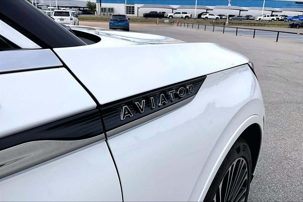 Used 2020 White Lincoln Black Label image 32