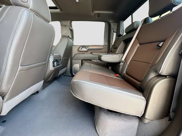 2026 GMC Sierra 2500HD Denali - Photo 17