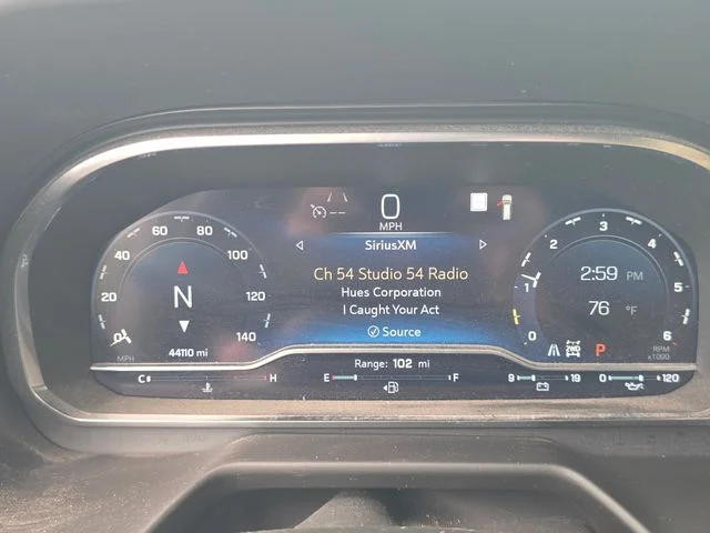 Used 2022 Beige Chevrolet Premier image 9