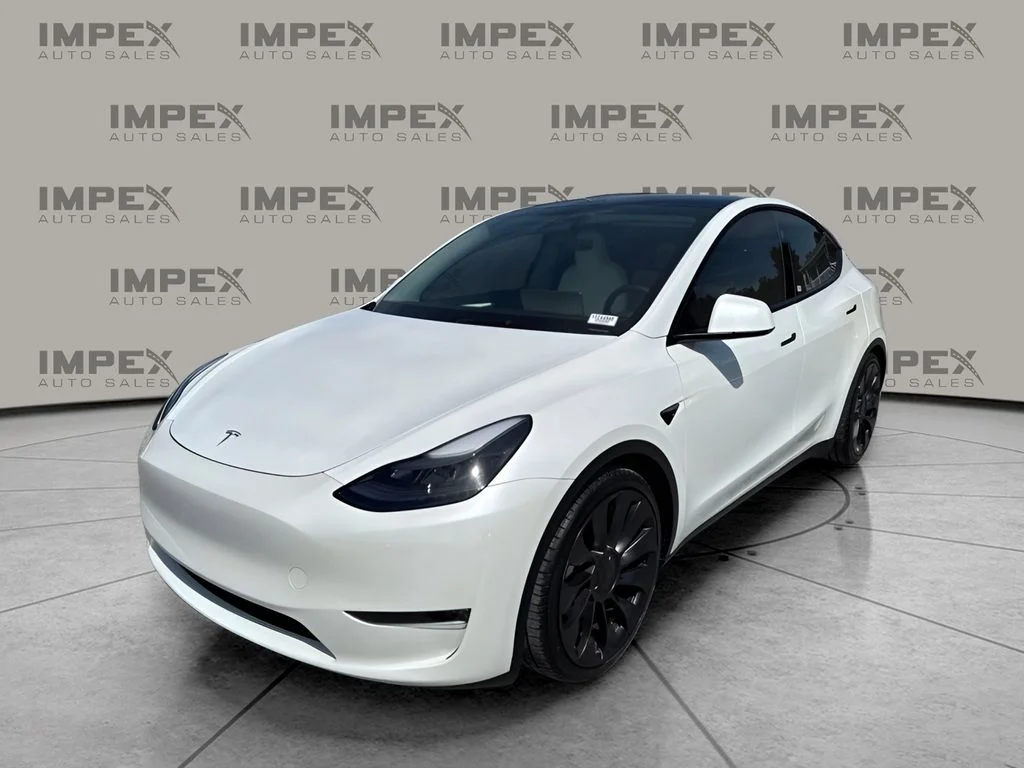 Used 2025 White Tesla Performance image 2