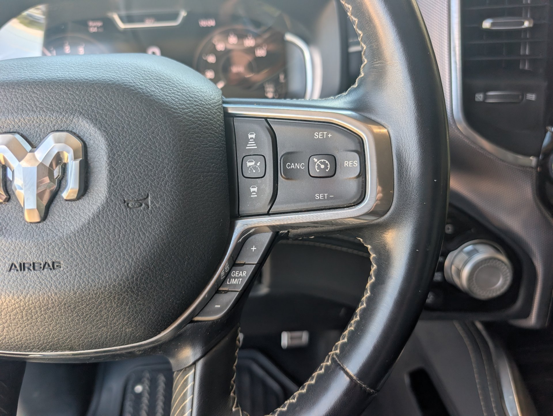 Used 2023 White Ram Limited image 14