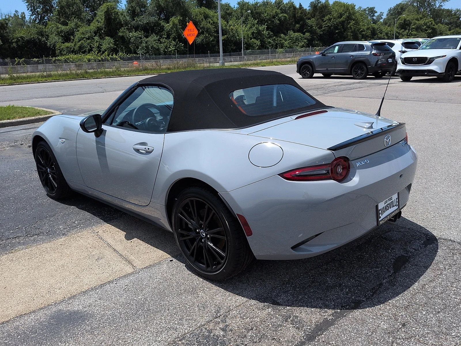 New 2026 Aero Gray Metallic Mazda Club image 5