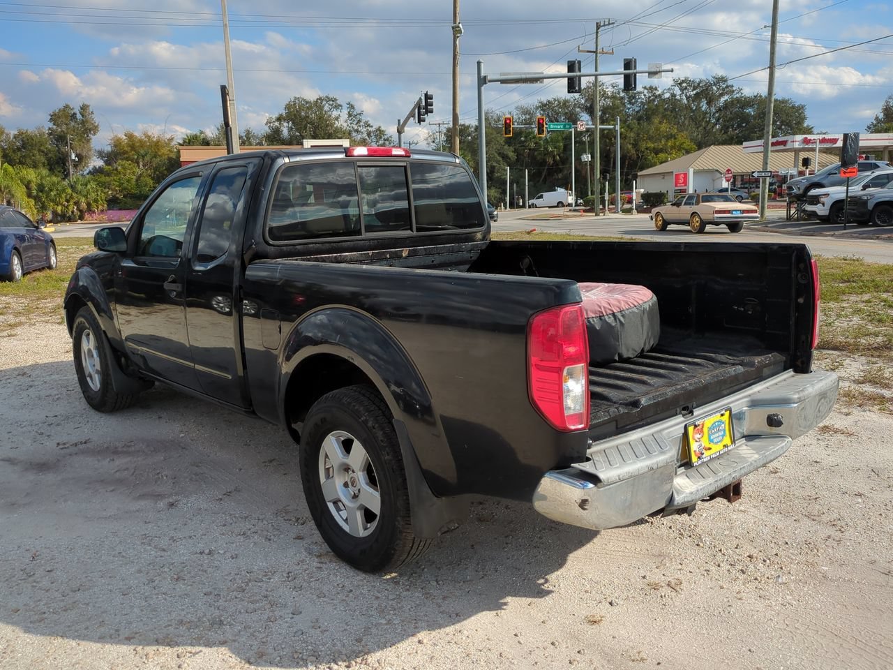Used 2006 Super Black Nissan  image 6