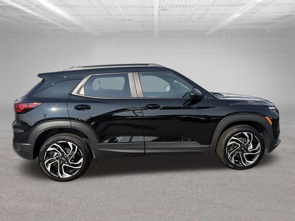 Used 2024 Black Chevrolet RS image 13