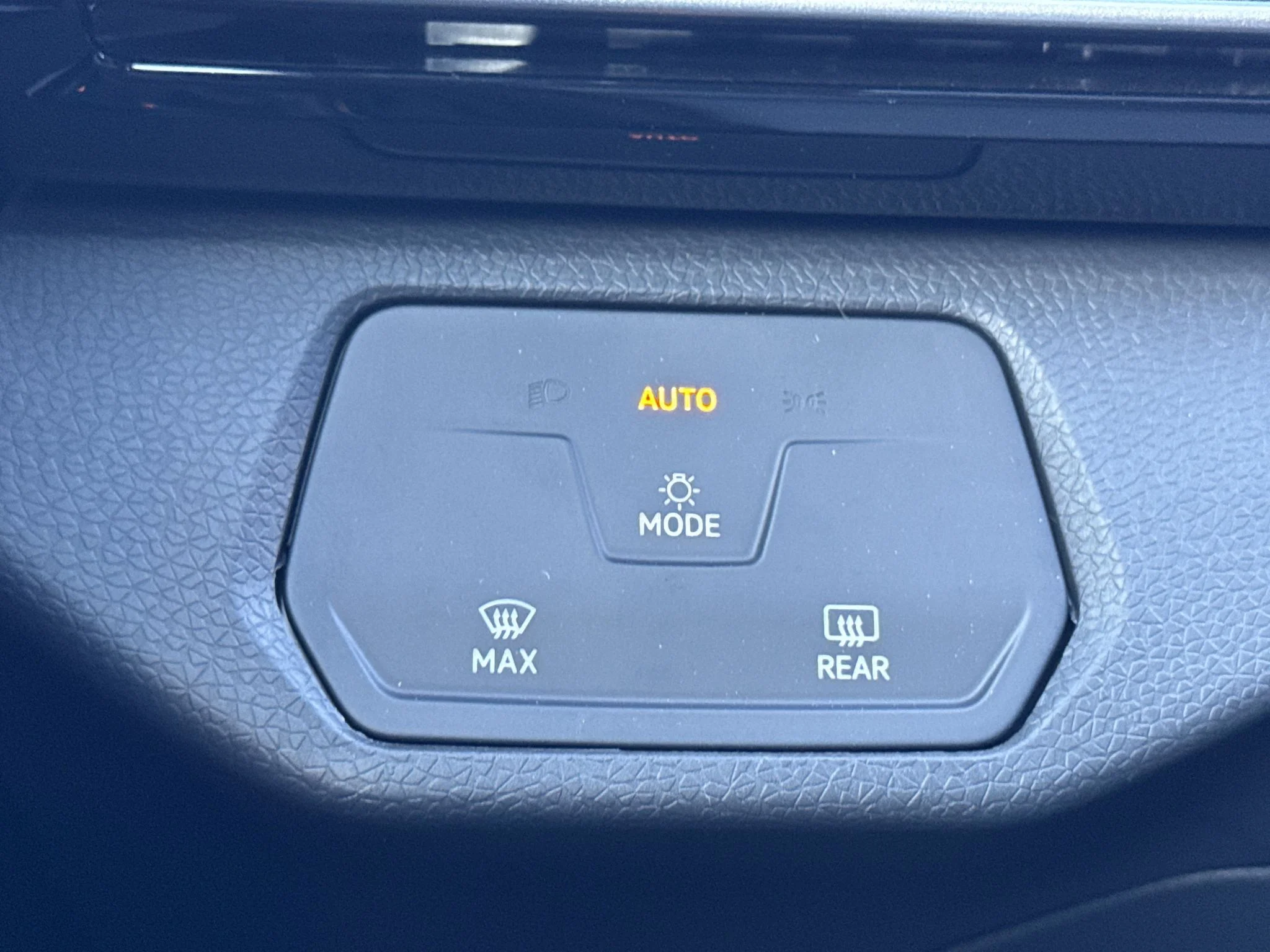 New 2026 Pure Gray Volkswagen Pro image 22