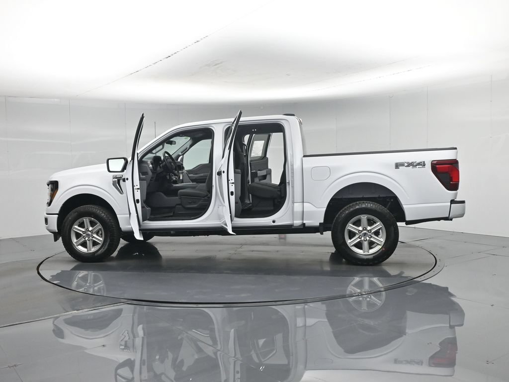 New 2026 Oxford White Ford XLT image 34