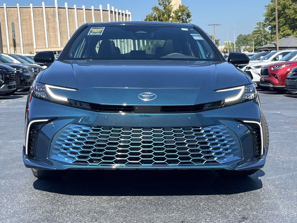 New 2026 Ocean Gem with Midnight Black Metallic roof Toyota XSE image 7