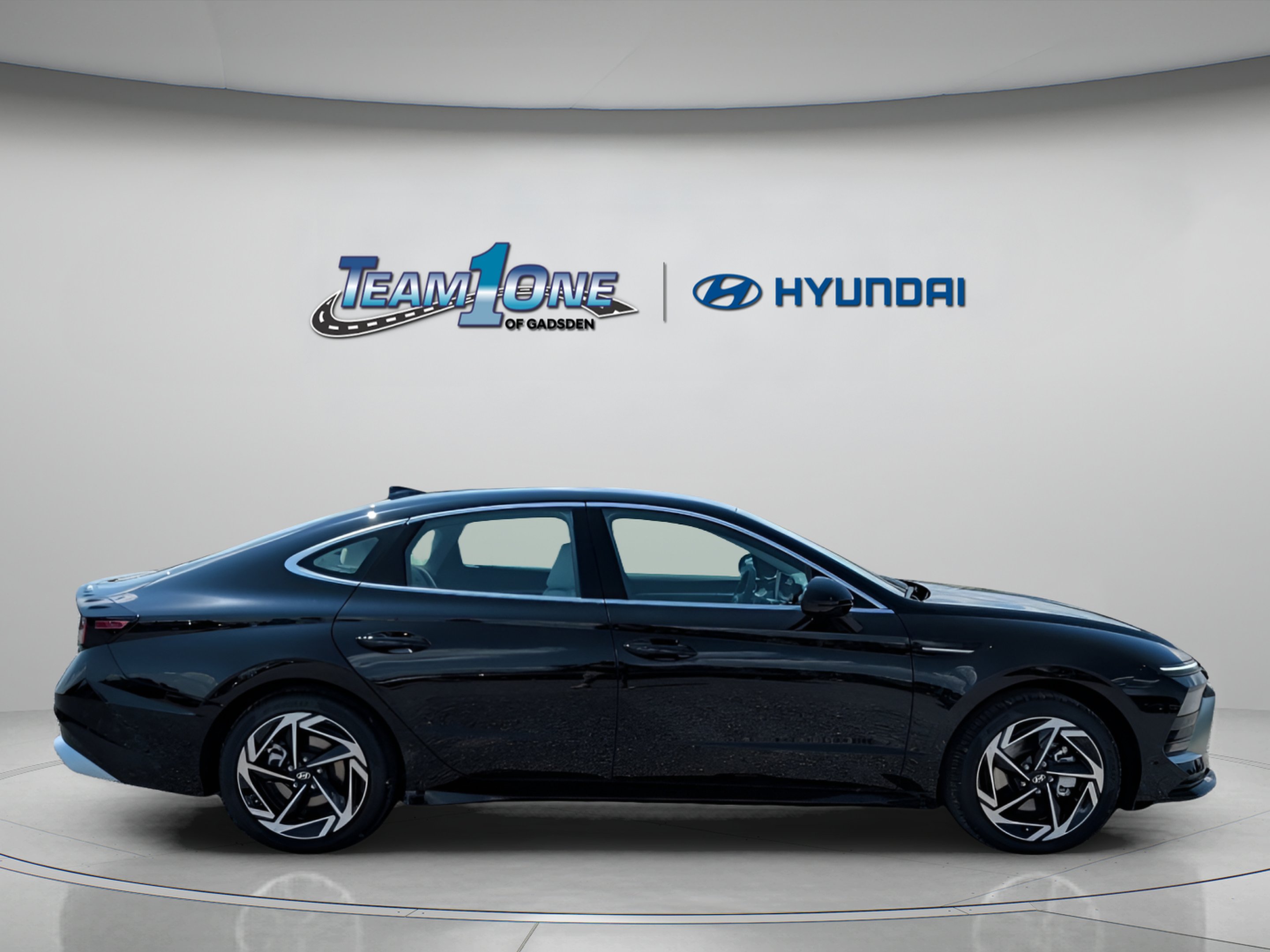 New 2026 Abyss Black Hyundai SEL Sport image 9
