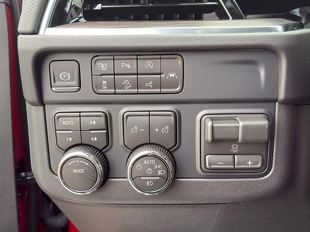 2027 Chevrolet Suburban Premier - Photo 27