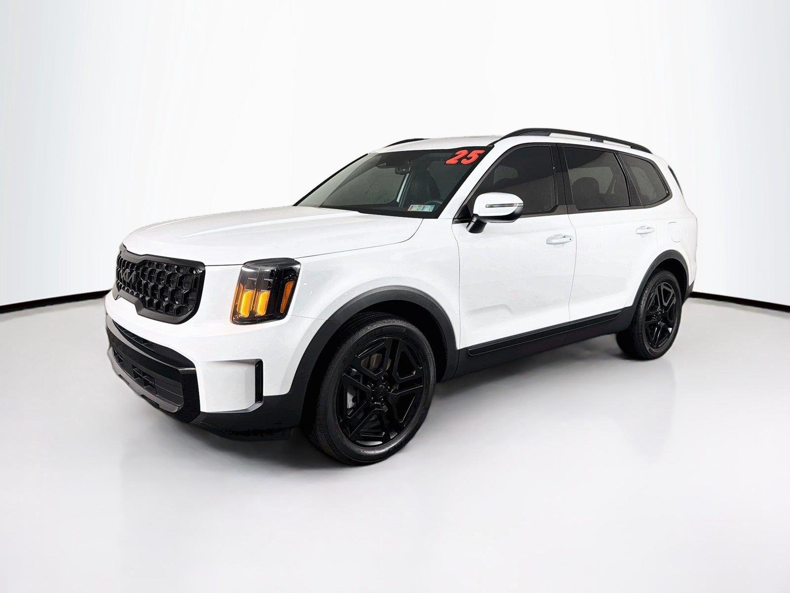 Used 2025  Kia EX X-Line image 7