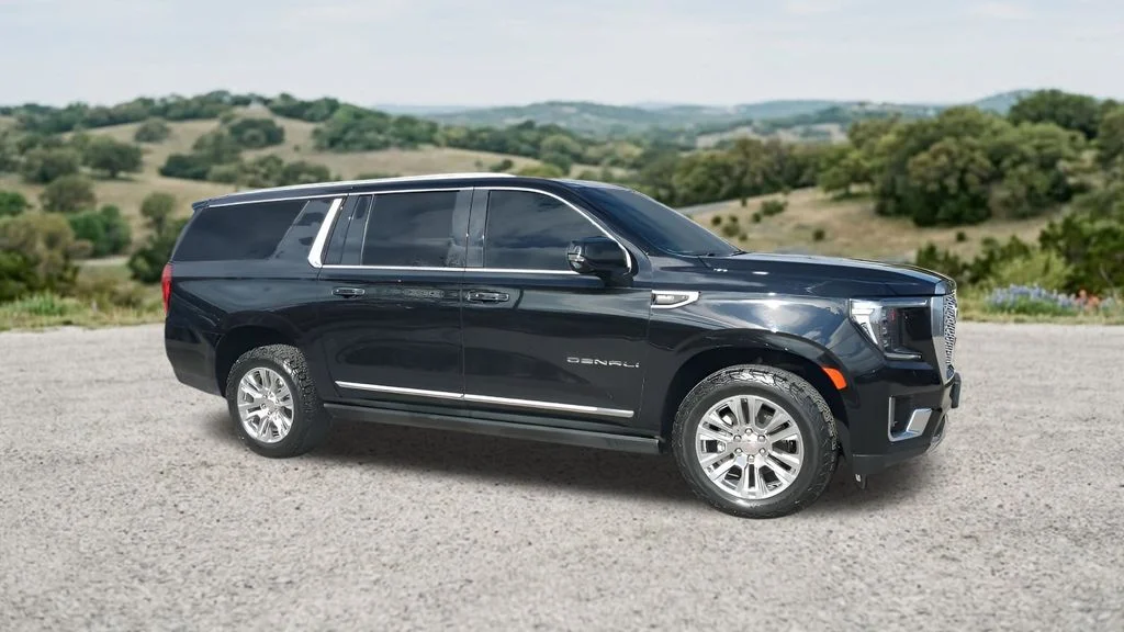 Used 2023 Black GMC Denali image 13