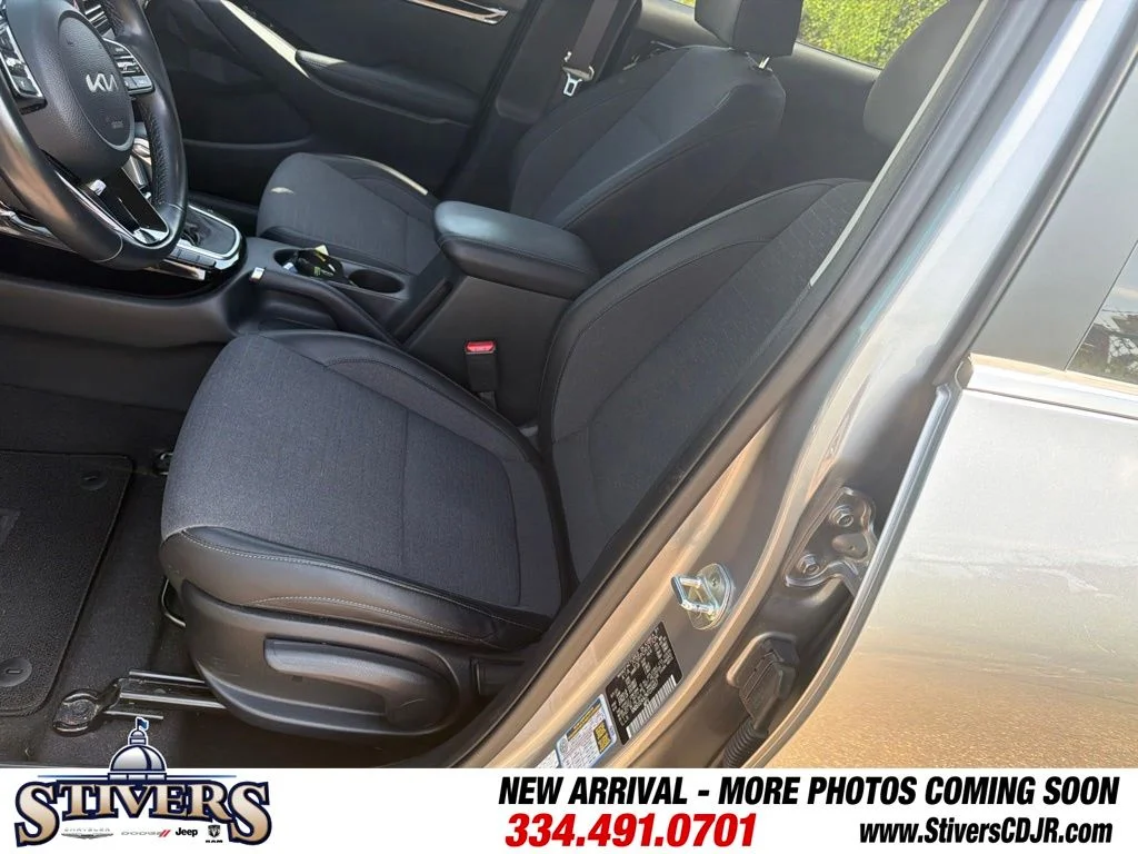 Used 2022 Gray Kia S image 10