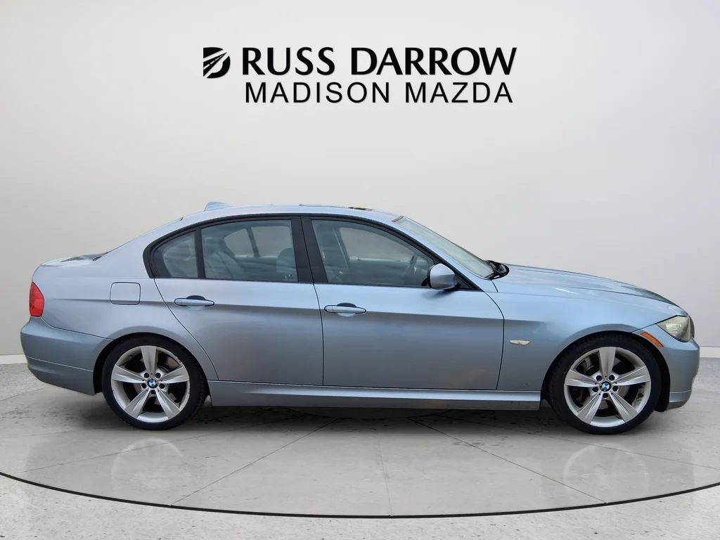 Used 2009 Blue BMW 335i image 6