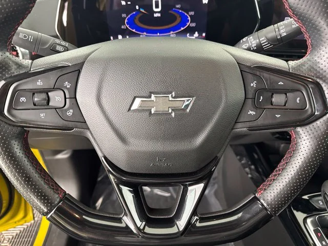 Used 2025 Yellow Chevrolet 2RS image 41