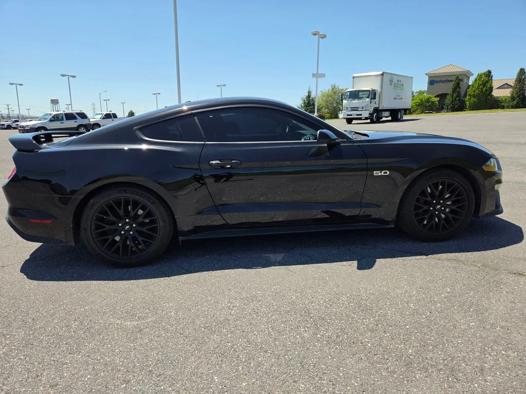 Used 2019 Black Ford GT image 8