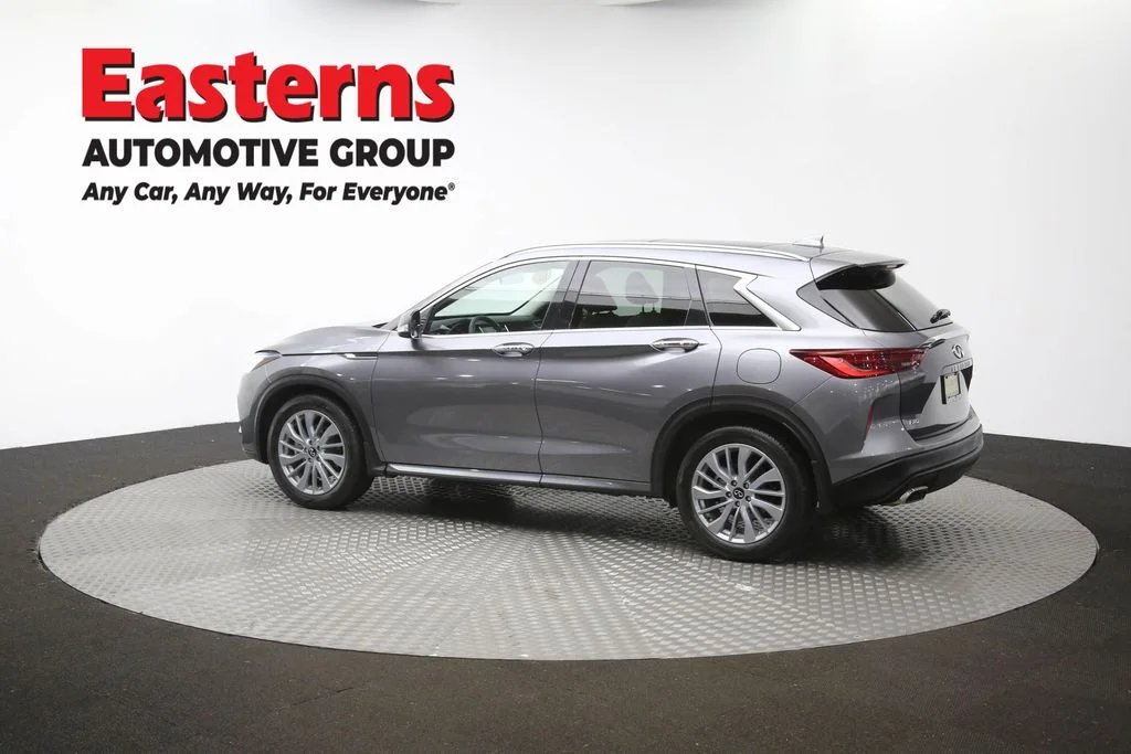 Used 2023 Gray INFINITI LUXE image 65