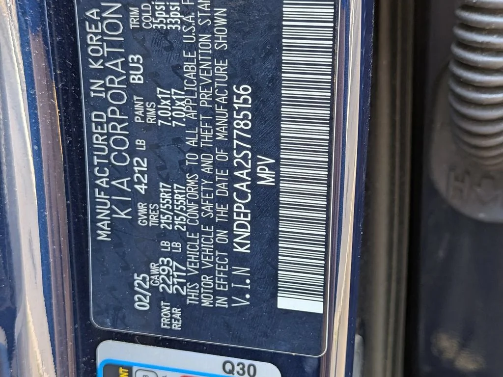 Used 2025 Blue Kia LX image 27