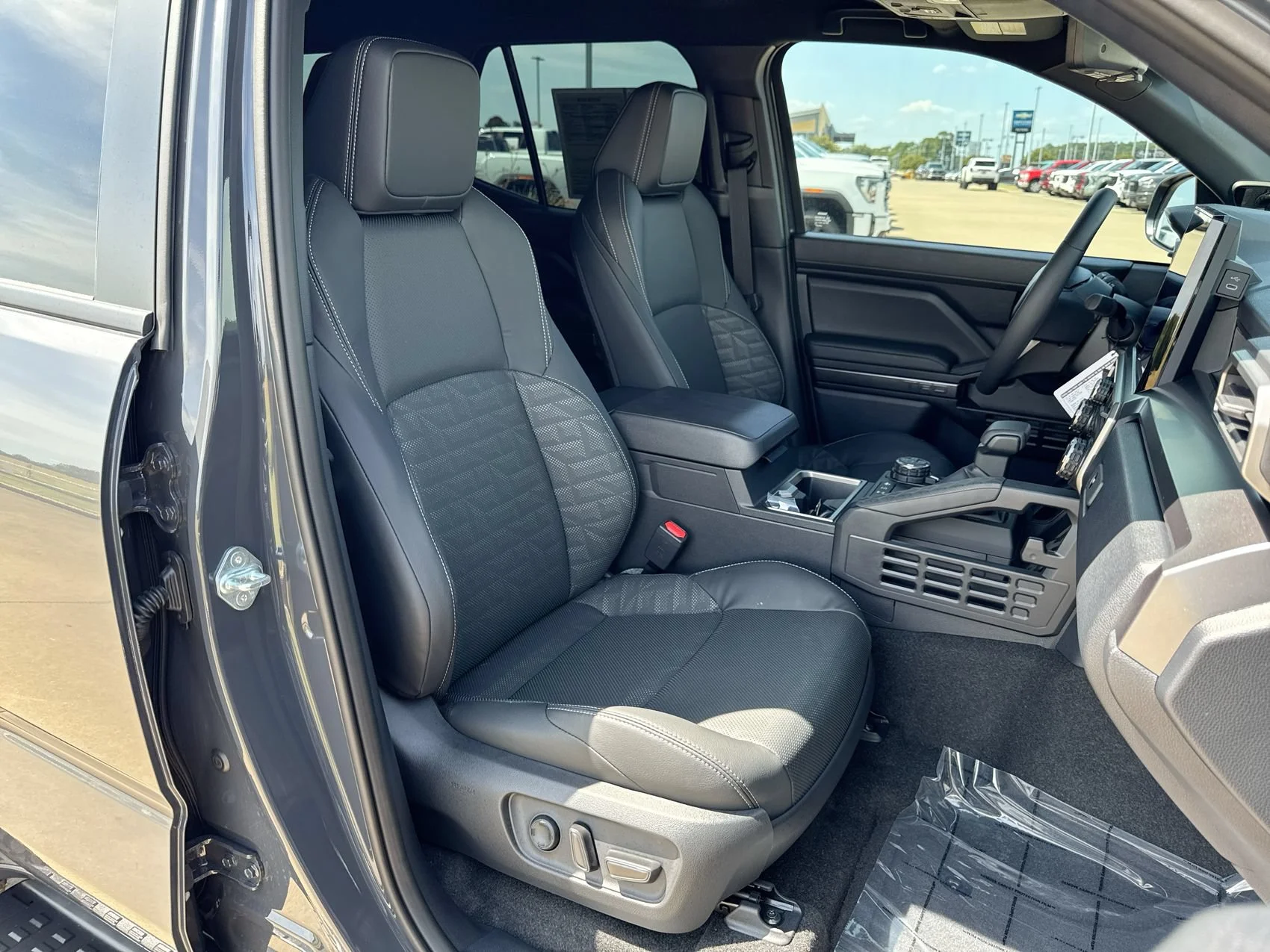 2026 Toyota 4Runner TRD Off-Road Premium - Photo 23