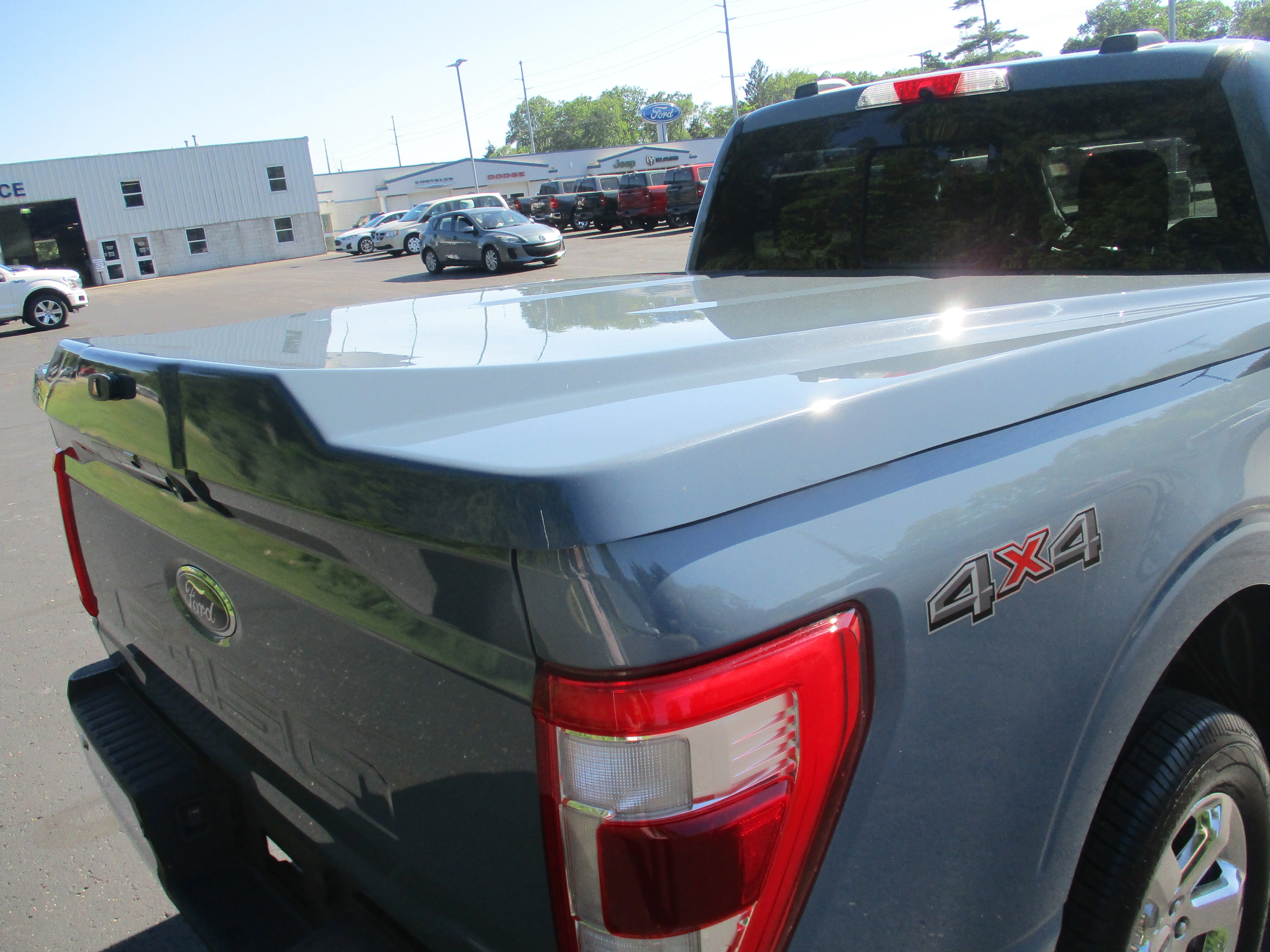 Used 2023 Azure Gray Metallic Tri-Coat Ford LARIAT image 54