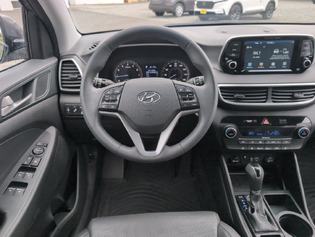 Used 2020 Magnetic Force Metallic Hyundai Limited image 19