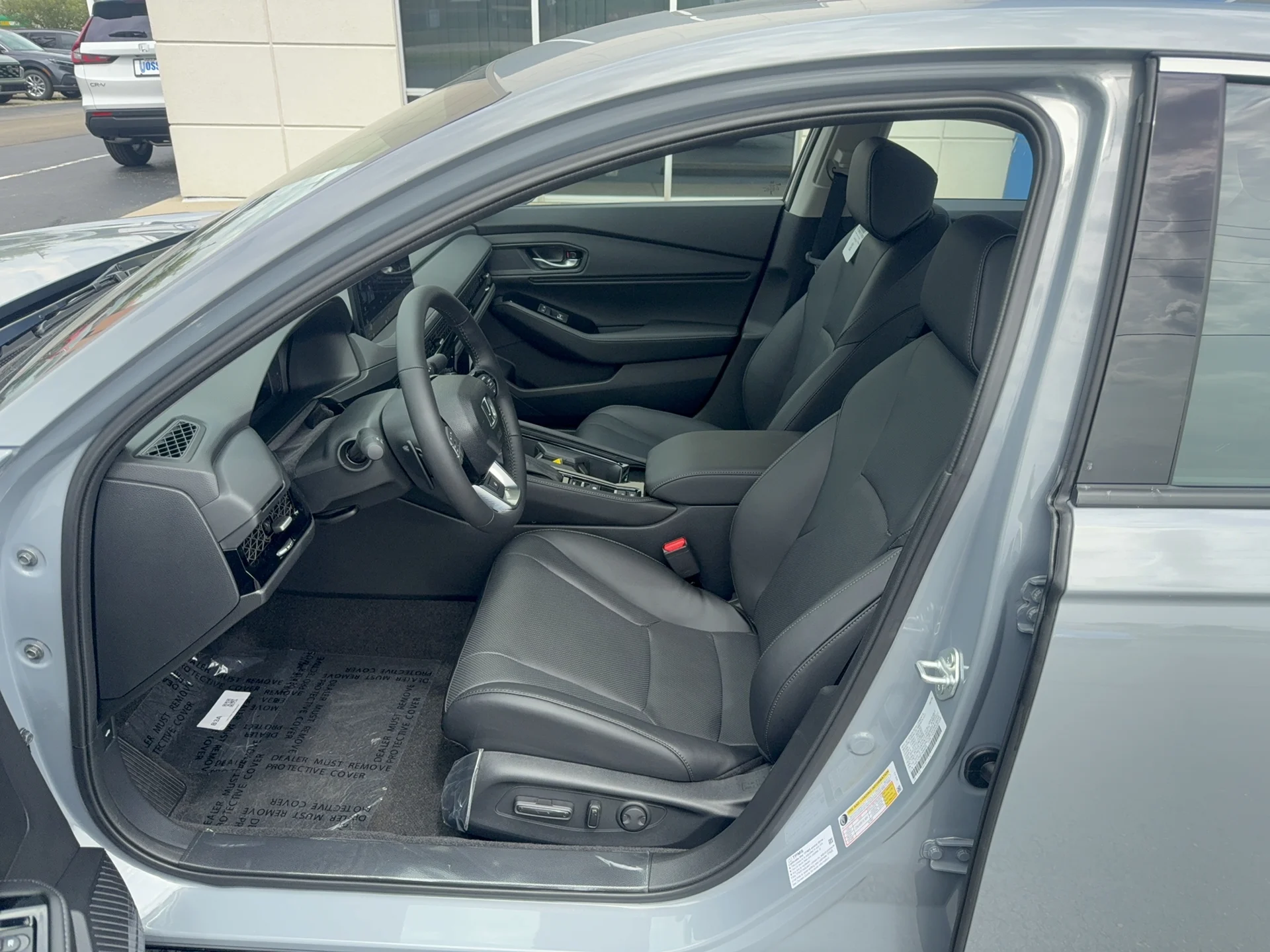 New 2026 Urban Gray Pearl Honda Touring image 10
