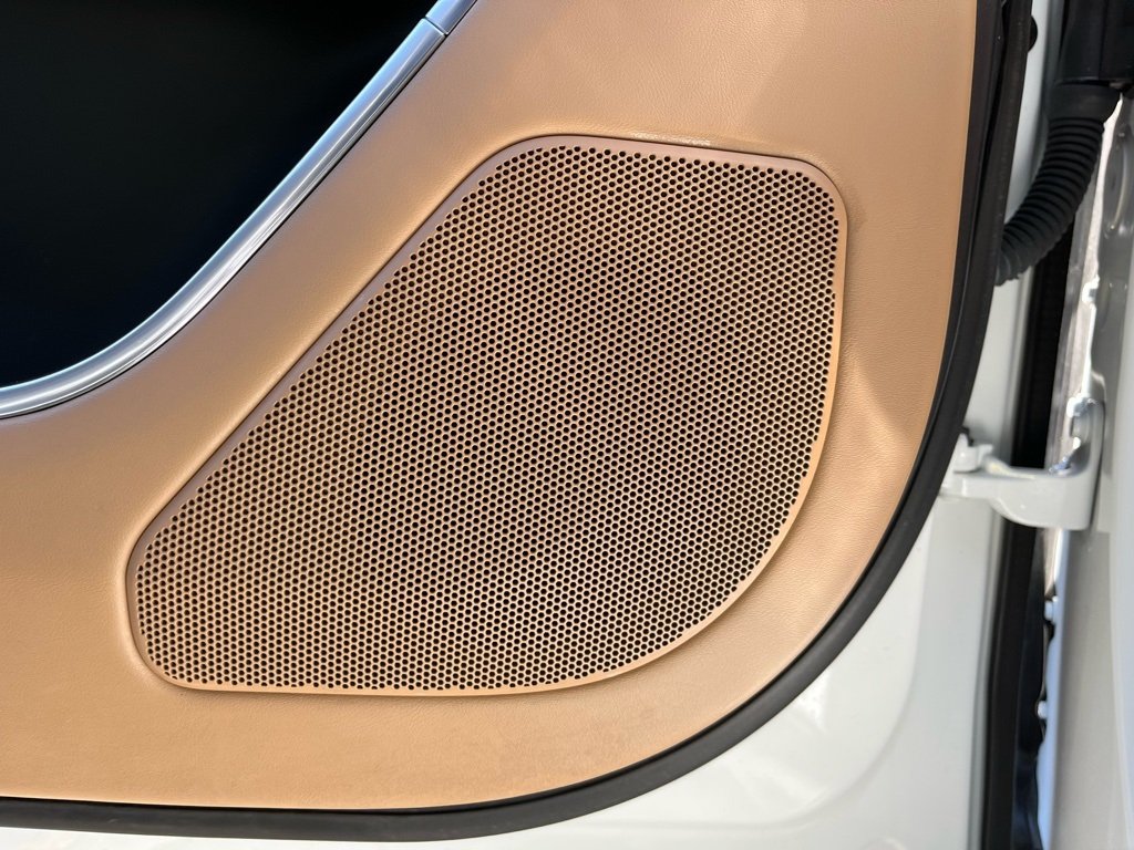 2023 LAND ROVER RANGE ROVER - Image 21