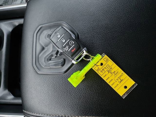 2025 RAM Ram 1500 Pickup Laramie - Photo 24