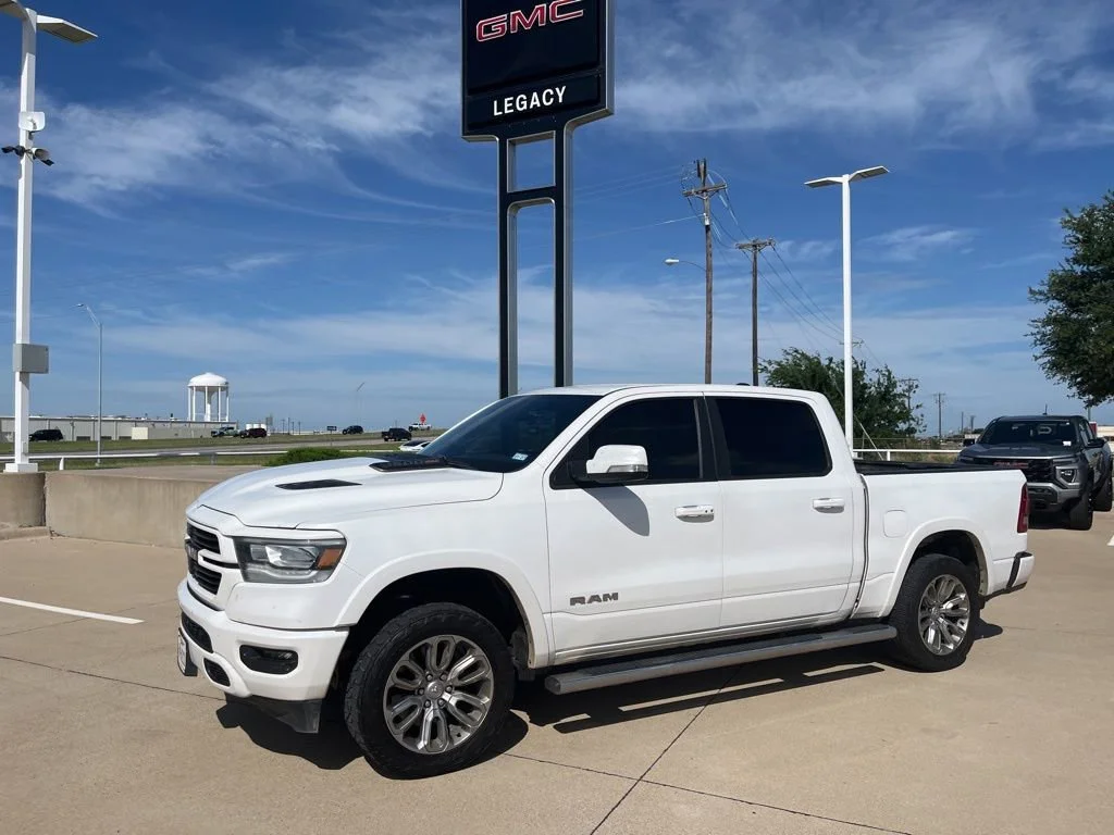 2022 RAM 1500 Laramie Crew Cab 5'7's photo