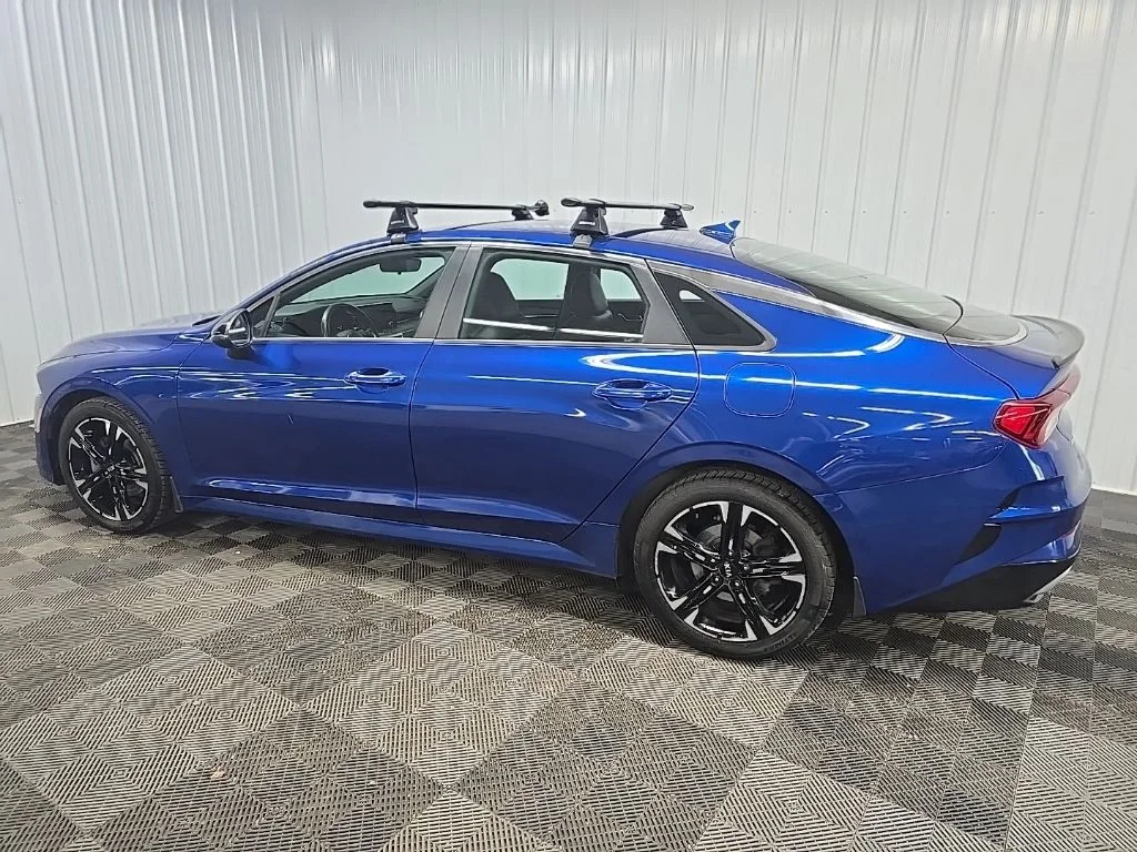 Used 2021 Blue Kia GT-Line image 4