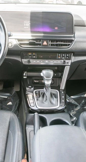 Used 2024 Blue Kia EX image 16